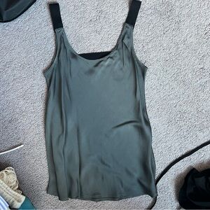 Theory grey top